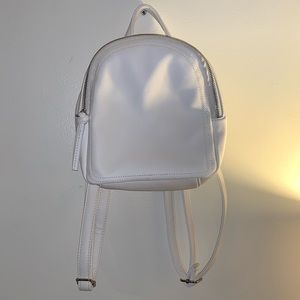 Mossimo backpack